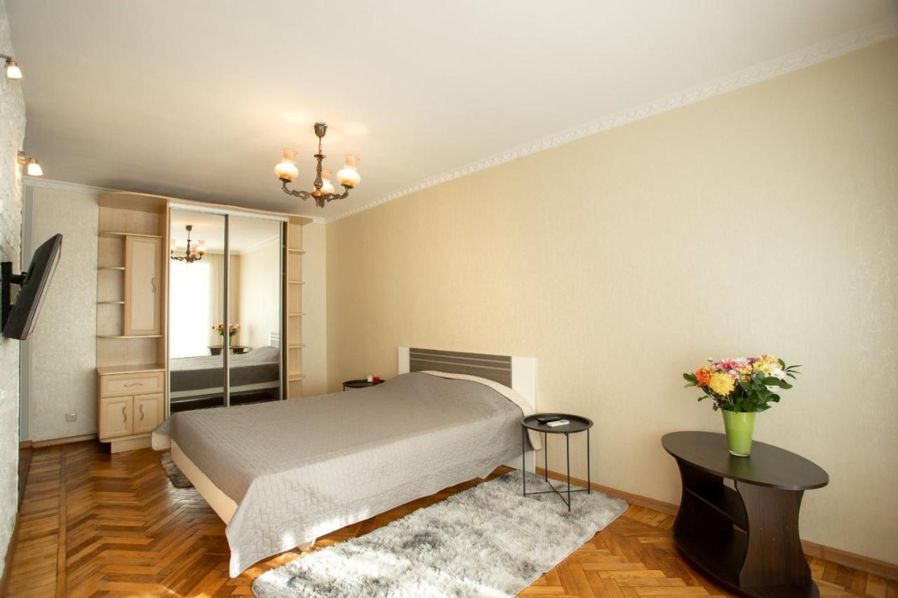 Cosy flat in the city centre Mykolajiv Exteriér fotografie